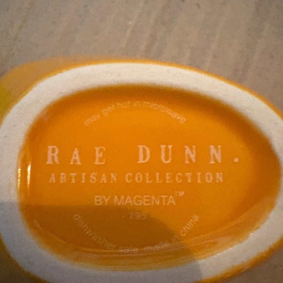 Rae Dunn Artisan Collection Veggie Measuring Cups - Picture 2 of 3